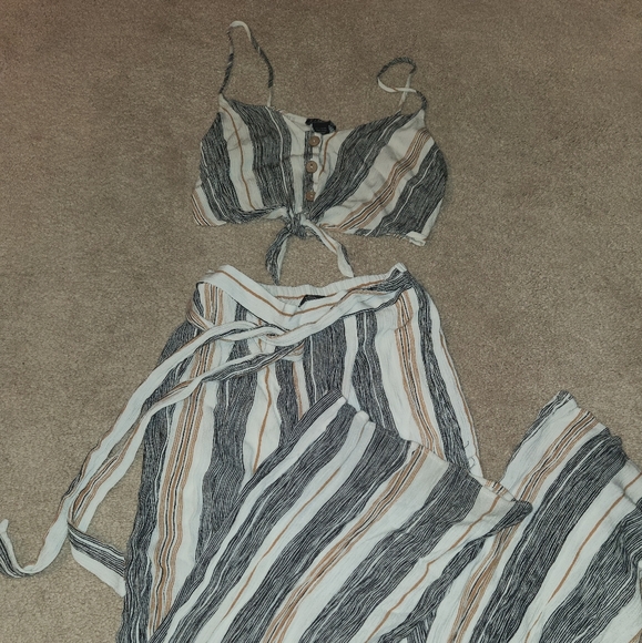 Matching set - Picture 3 of 6